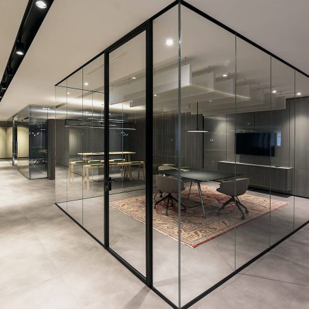 NYC-Glass-wall-partition-e1638017180591