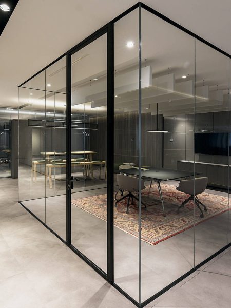NYC-Glass-wall-partition-e1638017180591